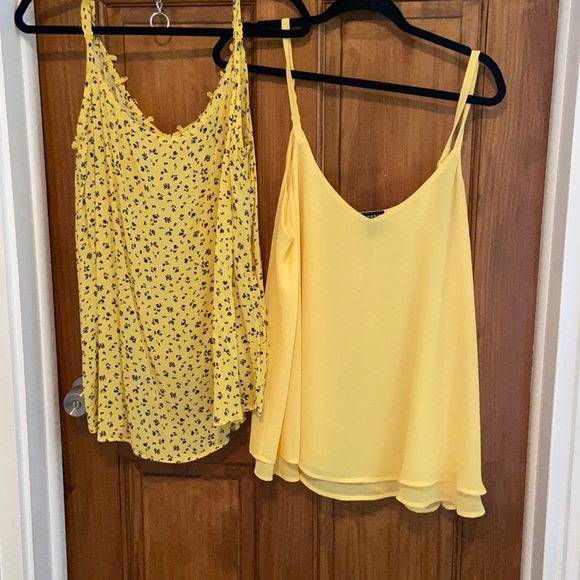 Torrid tanks - Picture 1 of 7